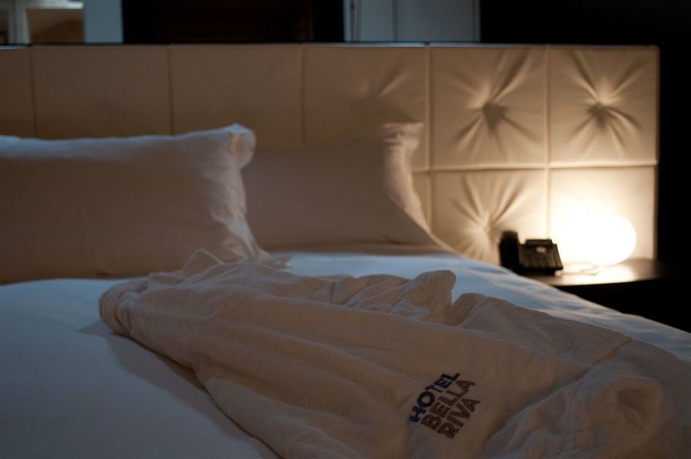 Hotel Bella Riva Gardone Riviera Esterno foto